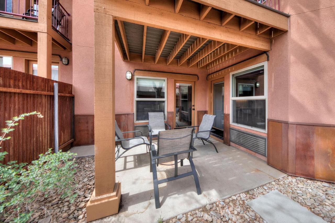 The Gonzo Inn Moab Exterior photo
